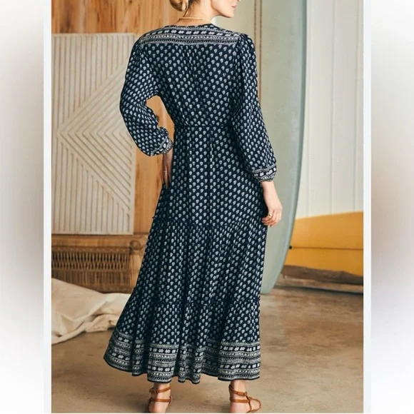 Faherty | Orinda Short Sleeve Maxi Dress in Lotus Floral Print - XXS - Picture 3 of 10